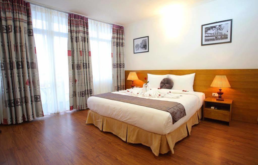 Family Holiday Hotel Ханой Экстерьер фото