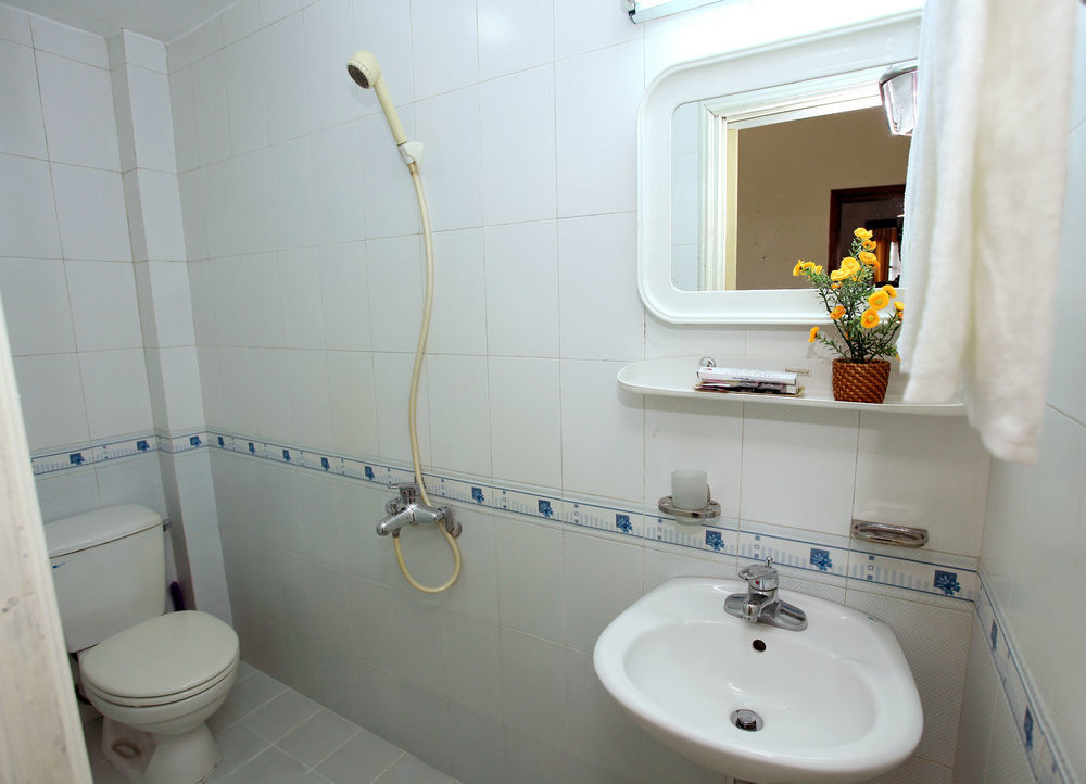 Family Holiday Hotel Ханой Экстерьер фото